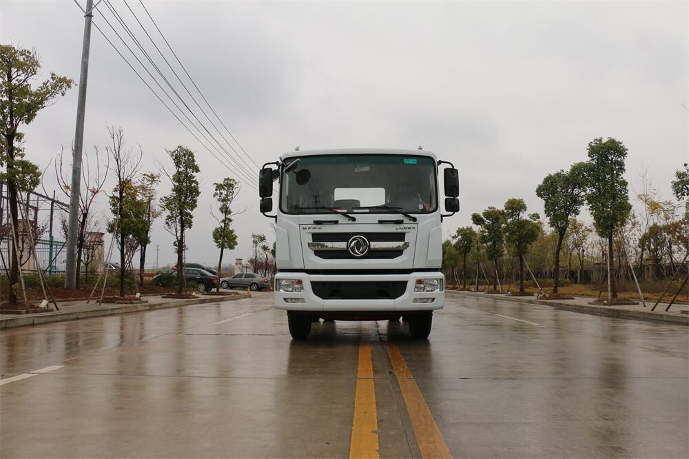 東風D9（3950，玉柴200）國六 內飾照片圖